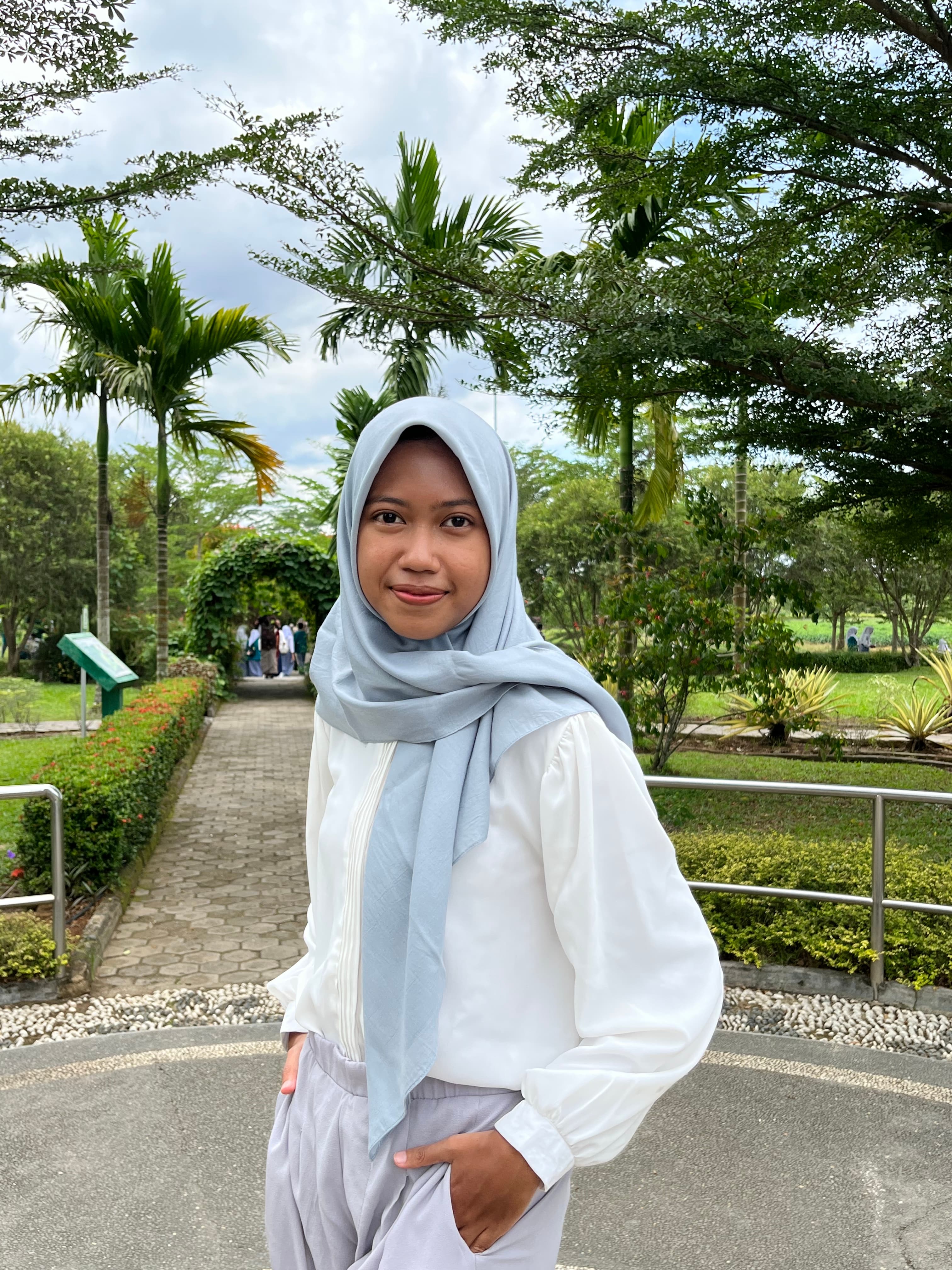 Chelina Diah Palupy - Marketing Lead